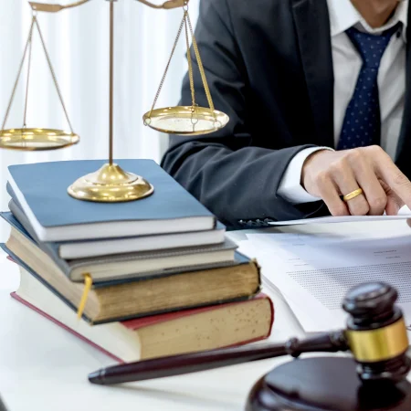 پیروزی یک وکیل در امور ملکی در پرونده دعاوی ملکی